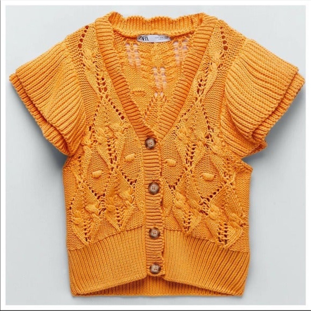 Orange cropped cardigan Zara